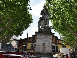 Photo paysage et monuments, Lansargues - le Monument Aux Morts