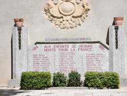 Photo paysage et monuments, Nébian - le Monument Aux Morts