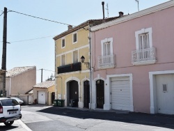 Photo paysage et monuments, Nébian - le Village