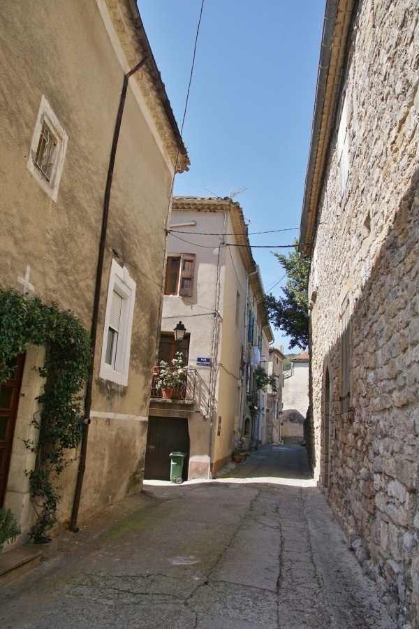 Photo Nébian - le Village