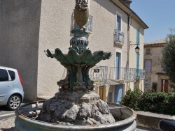 Photo paysage et monuments, Neffiès - la Fontaine