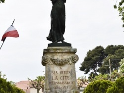 Photo paysage et monuments, Paulhan - le Monument Aux Morts