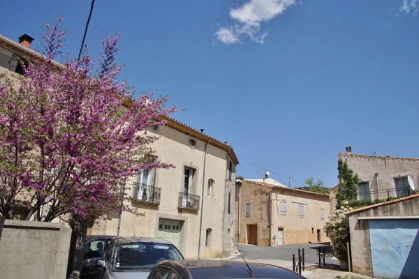 Photo Péret - le Village