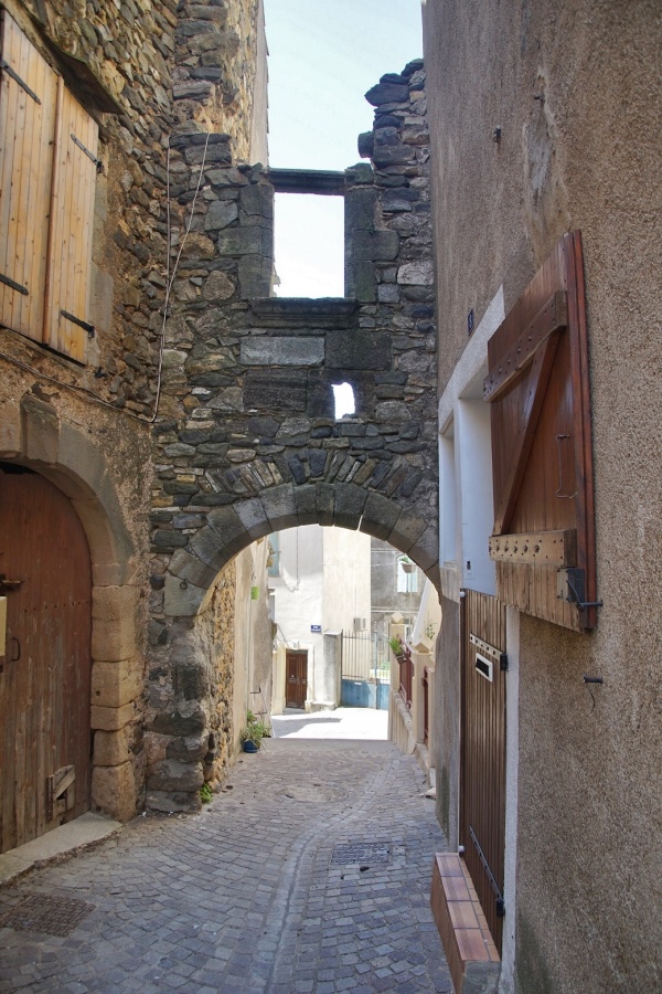 Photo Péret - le Village