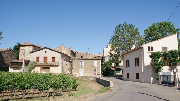 Photo Pierrerue - Le Village