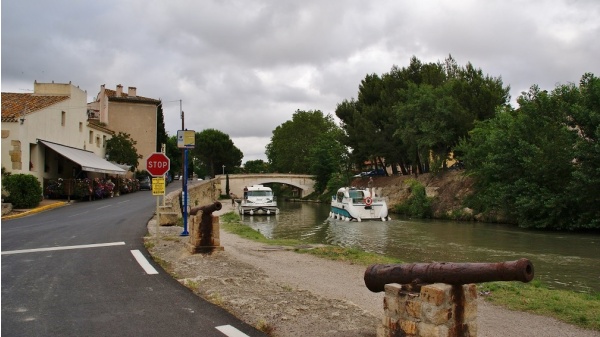 Photo Poilhes - la commune