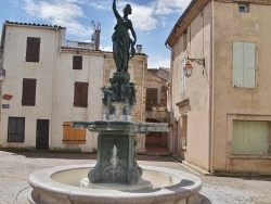 Photo paysage et monuments, Pomérols - la Fontaine