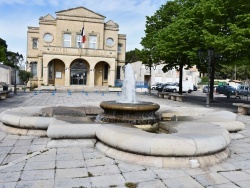 Photo paysage et monuments, Poussan - la Fontaine