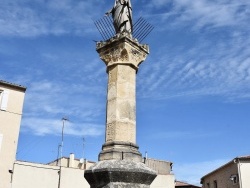 Photo paysage et monuments, Poussan - la Statue