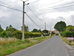 Photo paysage et monuments, Pouzolles - la commune