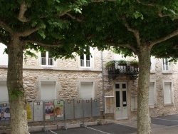 Photo paysage et monuments, Riols - La Mairie