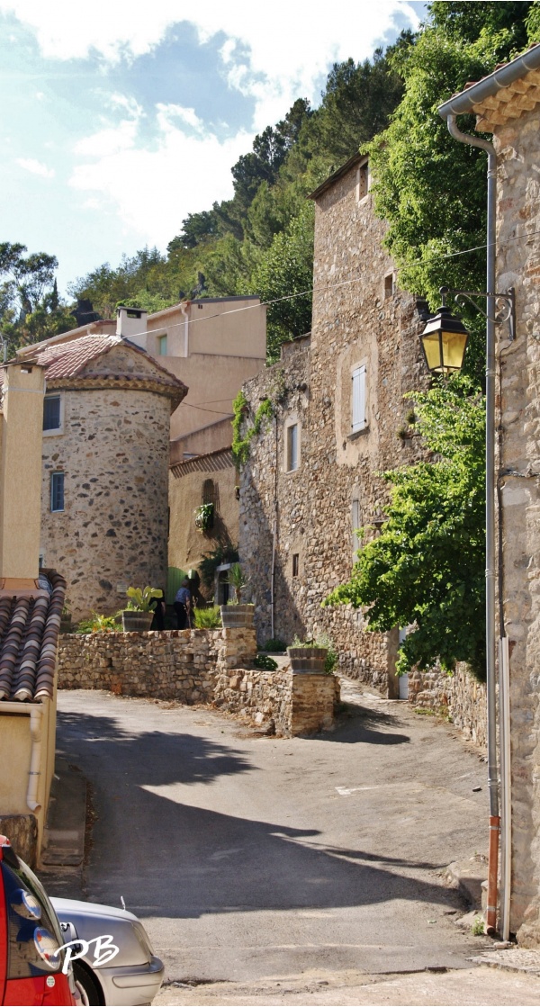 Photo Roquebrun - Le Village