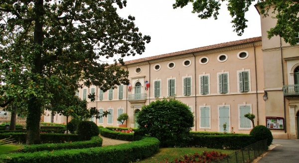 Photo Saint-Chinian - La Mairie