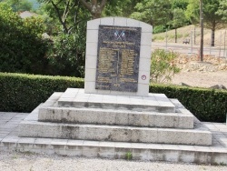 Photo paysage et monuments, Saint-Étienne-Estréchoux - le monument aux morts