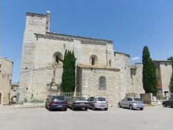 Photo paysage et monuments, Saussines - Eglise Saint Etienne 12eme siècle