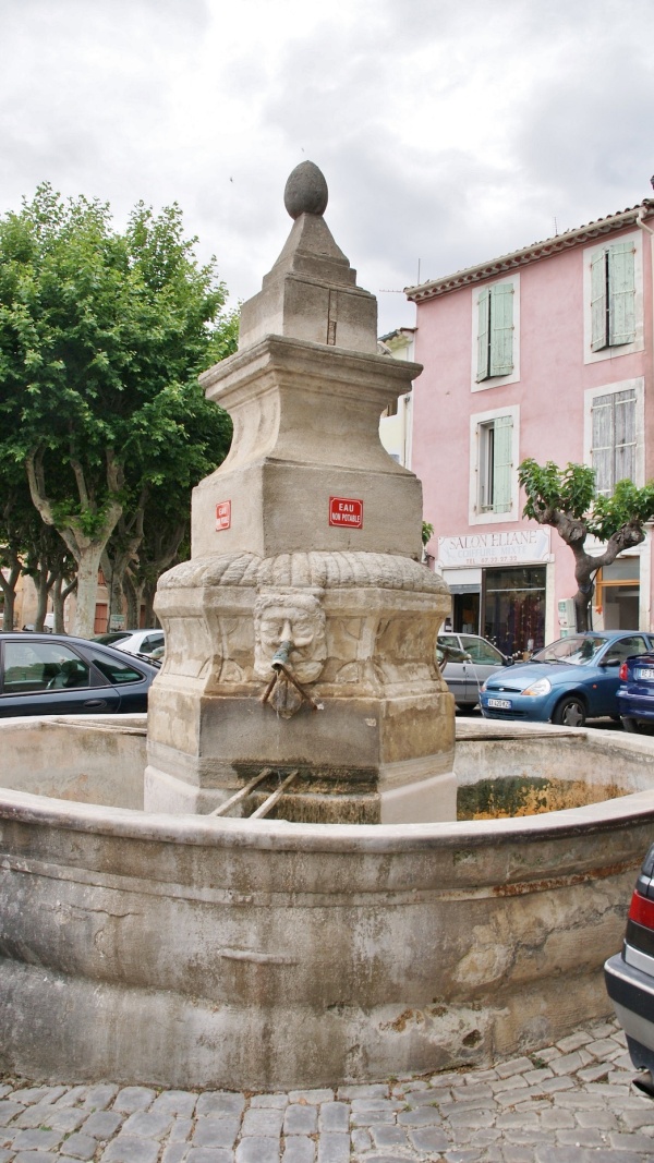 Photo Vendres - la fontaine