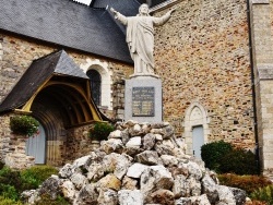 Photo paysage et monuments, Bruc-sur-Aff - le Monument-aux-Morts
