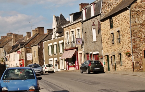 Photo Châteauneuf-d'Ille-et-Vilaine - La Commune