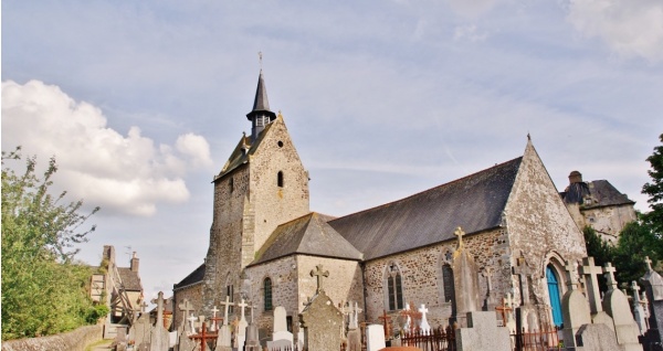 Photo Châteauneuf-d'Ille-et-Vilaine - L'église