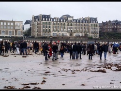 Plage de L'écluse à DINARD le 31 Décembre 2011.
