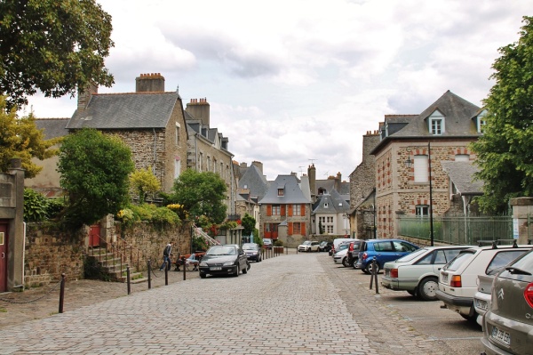 Photo Dol-de-Bretagne - La Commune