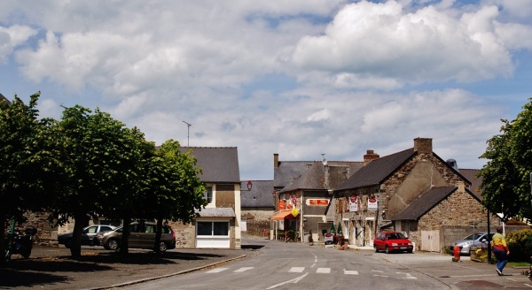 Photo Hirel - La Commune