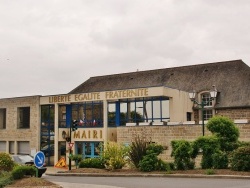 Photo paysage et monuments, La Richardais - La Mairie