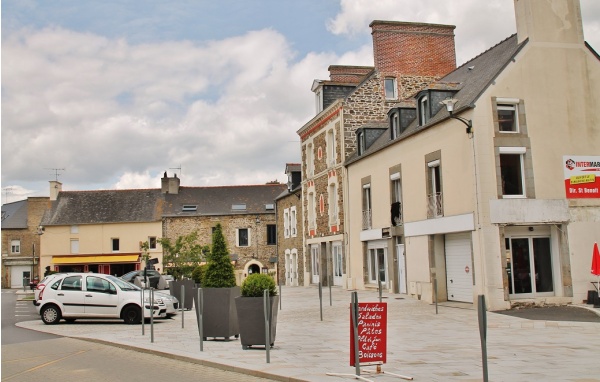 Photo Saint-Méloir-des-Ondes - La Commune