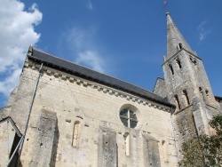 Photo paysage et monuments, Avon-les-Roches - église Notre Dame
