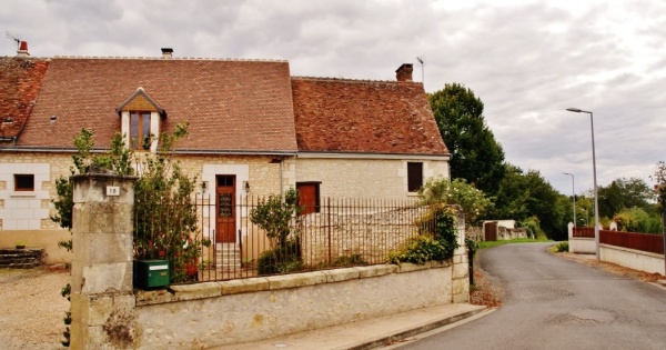 Photo La Chapelle-Blanche-Saint-Martin - La Commune