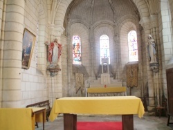 Photo paysage et monuments, Crouzilles - église Notre Dame