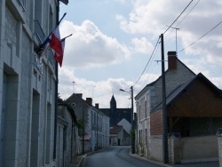 Photo paysage et monuments, Marcilly-sur-Vienne - le village