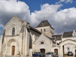 Photo paysage et monuments, Parçay-sur-Vienne - église saint Pierre