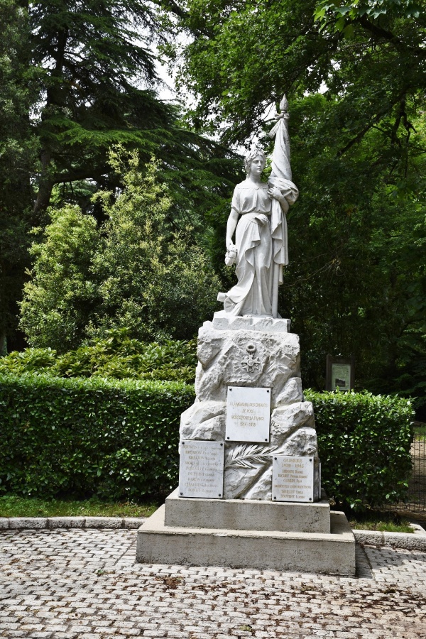 Photo Pocé-sur-Cisse - le Monument Aux Morts