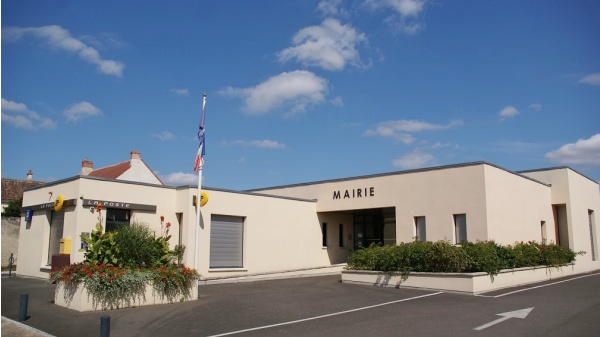 Photo Pouzay - la mairie