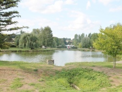 Photo paysage et monuments, Saint-Épain - le lac