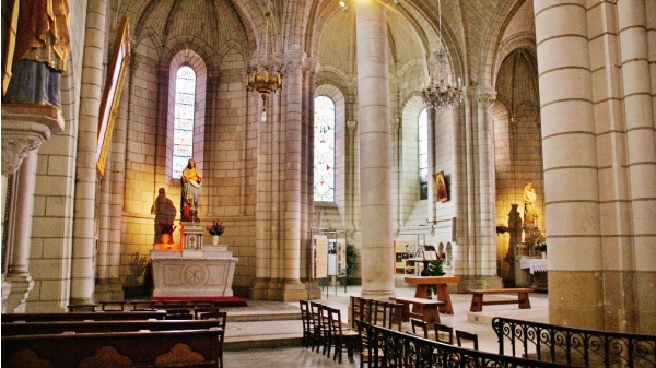 église Sainte-Maure