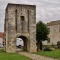 Photo Sainte-Maure-de-Touraine - Ancienne Porte de la Ville