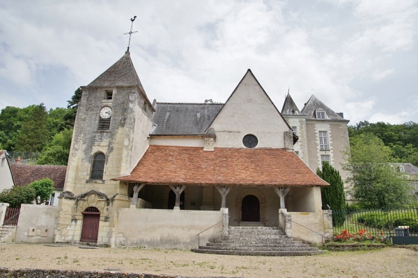 Photo Saint-Ouen-les-Vignes - église Saint Ouen