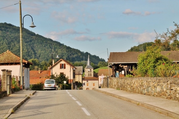 Photo La Chapelle-du-Bard - La Commune