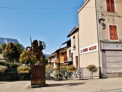 Photo paysage et monuments, Pontcharra - La Commune