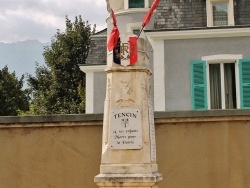 Photo paysage et monuments, Tencin - Monument-aux-Morts