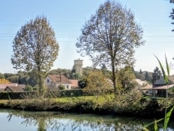 Photo paysage et monuments, Abergement-la-Ronce - Abergement .La . Ronce, canal du Rhône Rhin. B.