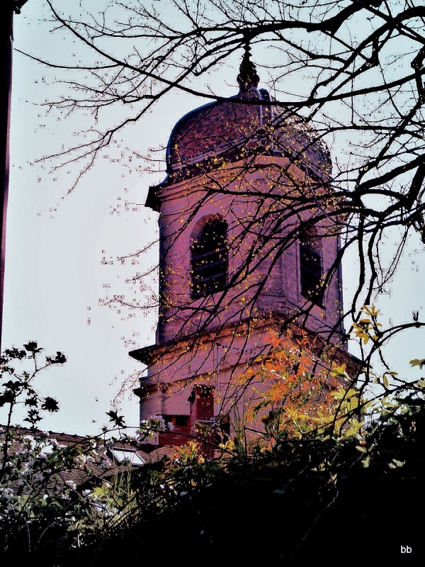 Photo Arbois - Arbois-Jura-Clocher Notre-Dame.