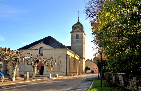 Photo Arlay - Arlay Jura-Vue sur L'église. Novembre 2013.