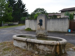 Photo paysage et monuments, Aromas - la fontaine