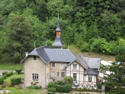 Photo paysage et monuments, Baume-les-Messieurs - Baume les messieurs:café-restaurant.