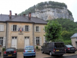 Photo paysage et monuments, Baume-les-Messieurs - Baume les messieurs:La mairie