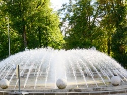 Photo paysage et monuments, Champagnole - Champagnole Jura-Rond point fontaine.