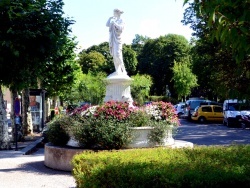 Photo paysage et monuments, Champagnole - Champagnole Jura - Fontaine Diane de Gabies.Avenue de la République.